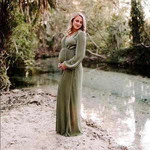 Baltic Born Venus Pleated Maxi Dress Size medium Sage color